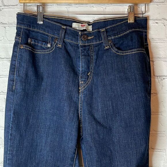Levi’s Woman’s Perfectly Slimming 512 Bootcut Dark Wash Jeans size 10 - Picture 3 of 7